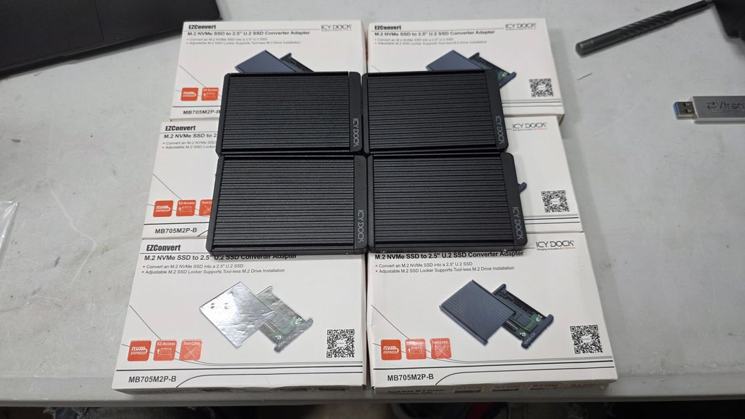 ICY DOCK ToughArmor 판매합니다.--6