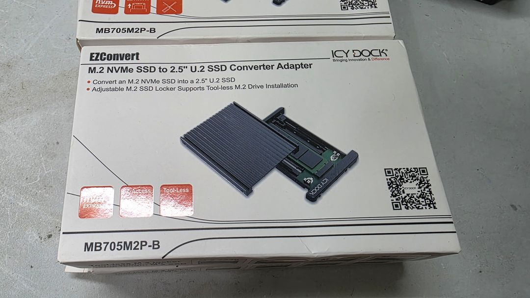 ICY DOCK ToughArmor 판매합니다.--5