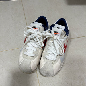 나이키 사카이 코르테즈 255