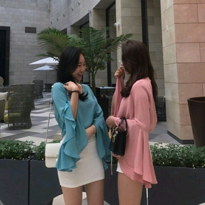 [미착용 새옷] 섹시 뒷트임 쉬폰 블라우스 마드모아젤 자체제작 이미지