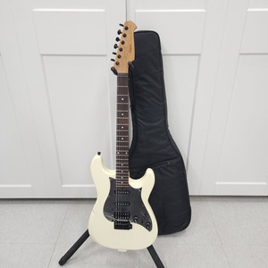 헥스 스트랫 일렉기타 E500 TRD MIV