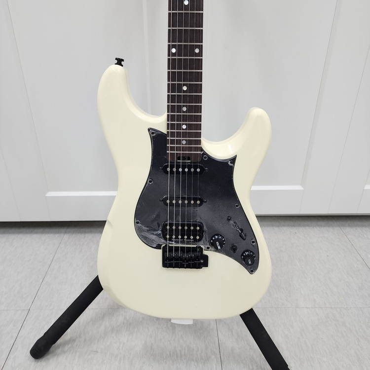 헥스 스트랫 일렉기타 E500 TRD MIV--2