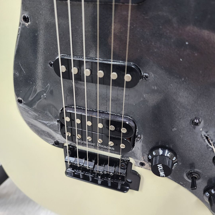 헥스 스트랫 일렉기타 E500 TRD MIV--4