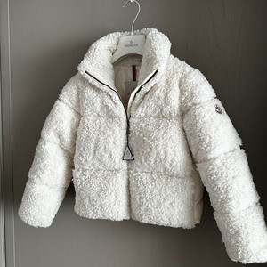 몽클레어 키즈 테디 구스다운 패딩 8세