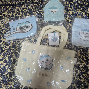 치이카와베이비 하치와레 굿즈 5종(토트백,에코백,손수건,파우치,pvc키홀더)