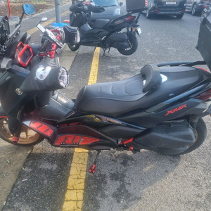 야마하 XMAX 300 머플러 이미지