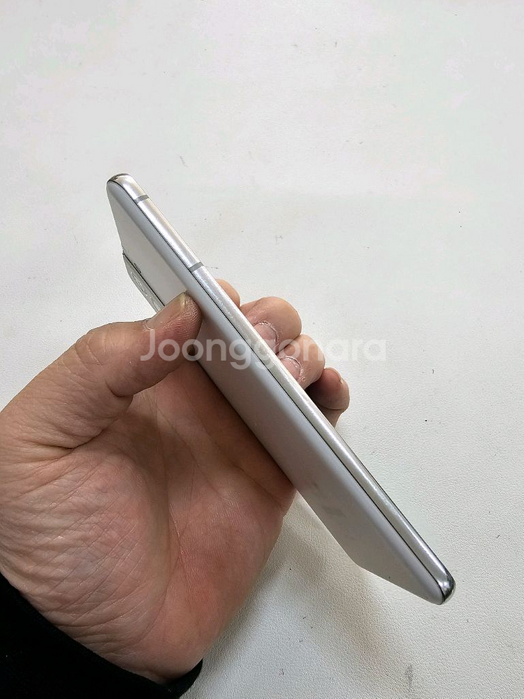 갤럭시 S21화이트 무잔상 정상공기기--3