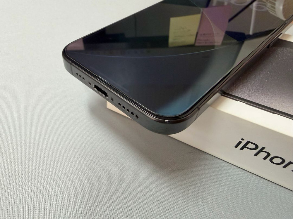 아이폰 15 Pro 블랙 티타늄 512GB 풀박스--2