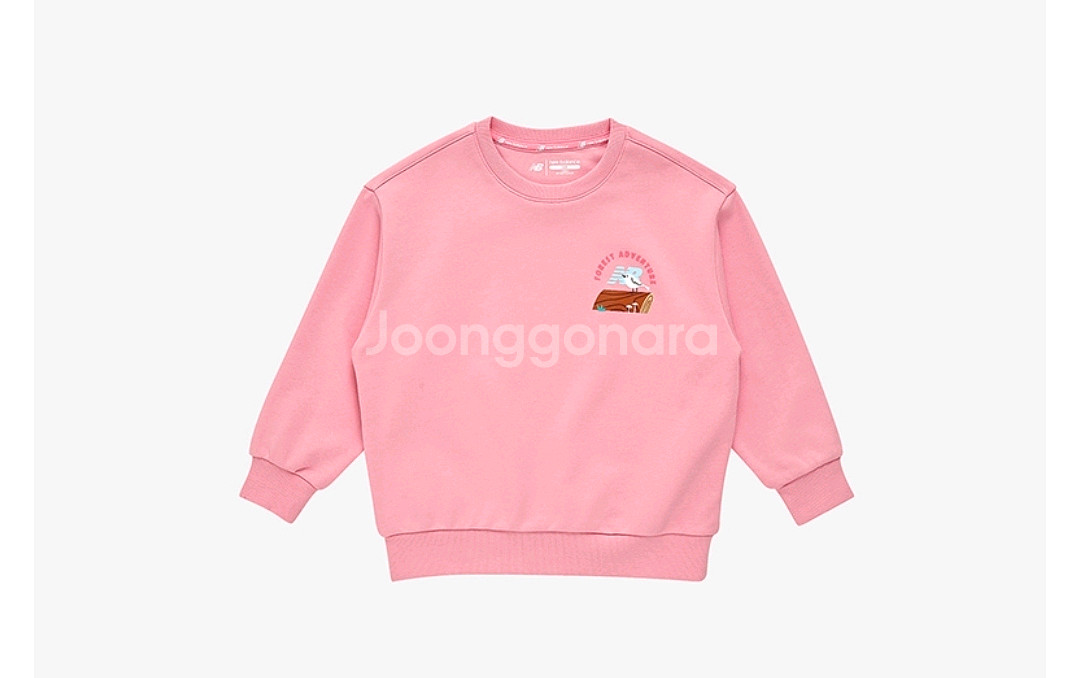 뉴발란스키즈 트리하우스 스웻셔츠 맨투맨 핑크 130 판매합니다.--3