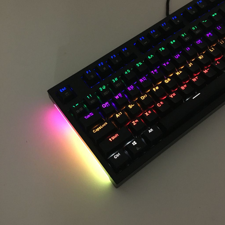 앱코해커 K660ARC 블랙 광축 게이밍 기계식 키보드--1