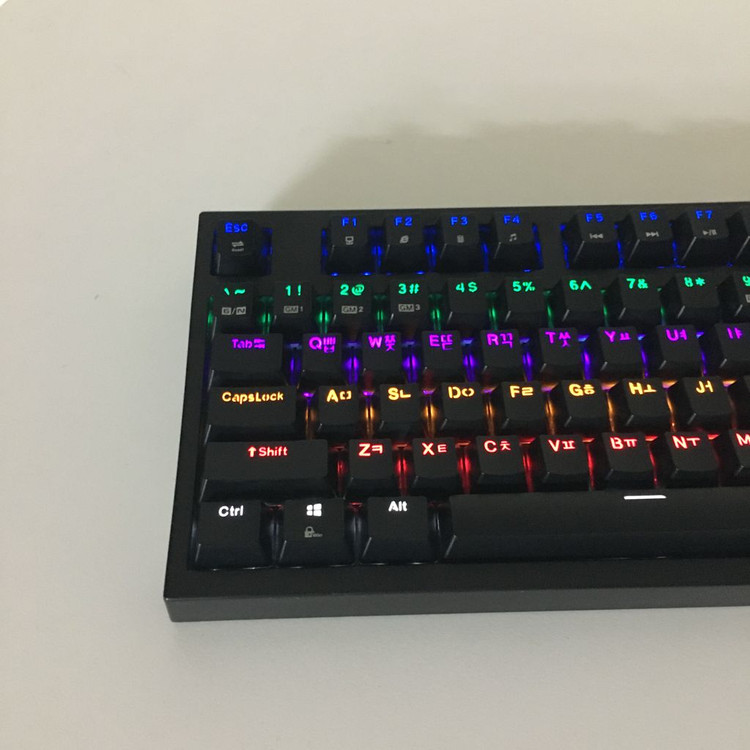 앱코해커 K660ARC 블랙 광축 게이밍 기계식 키보드--3