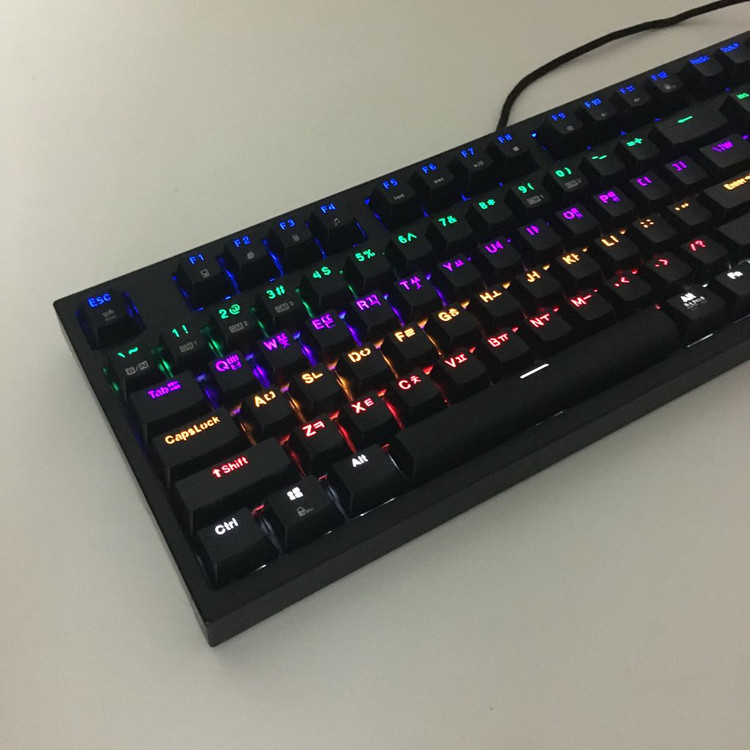 앱코해커 K660ARC 블랙 광축 게이밍 기계식 키보드--4