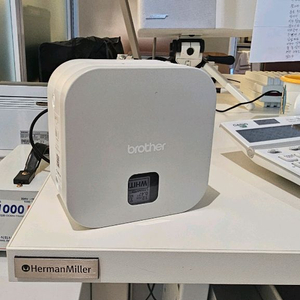 브라더 P-Touch Cube 라벨 프린터 PT-P300BT