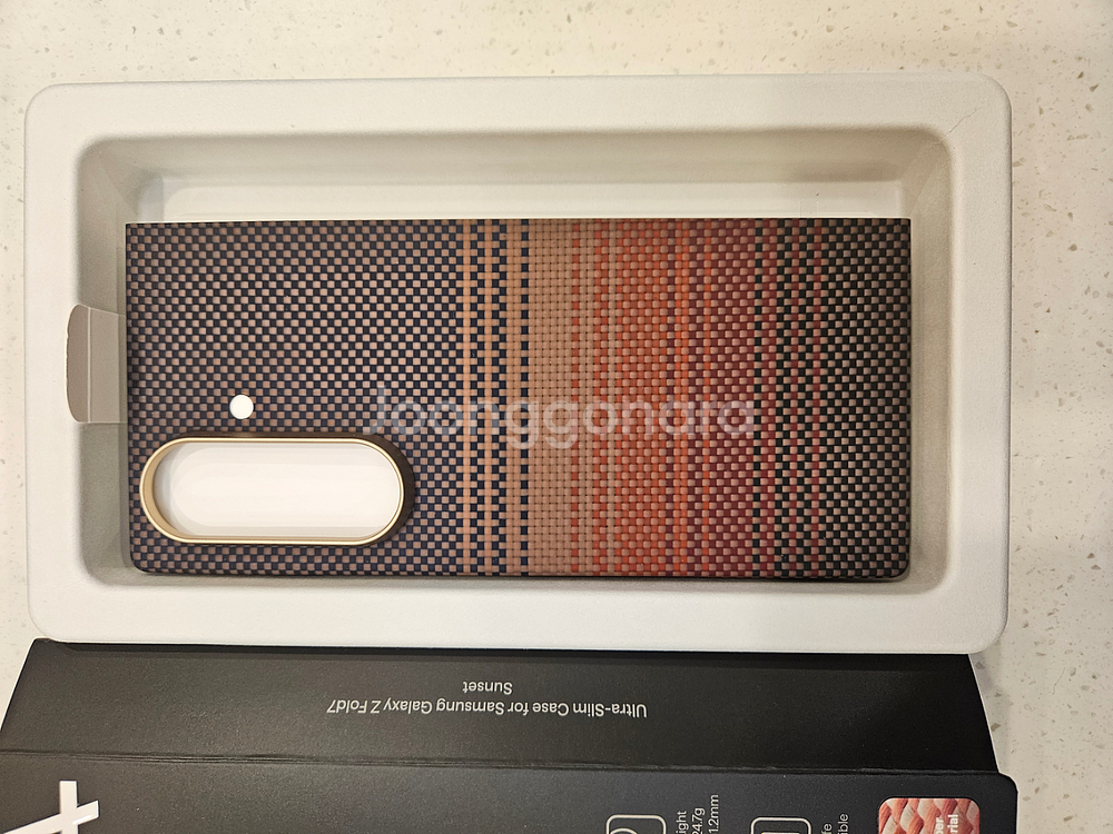 피타카 폴드7 센셋 케이스--1