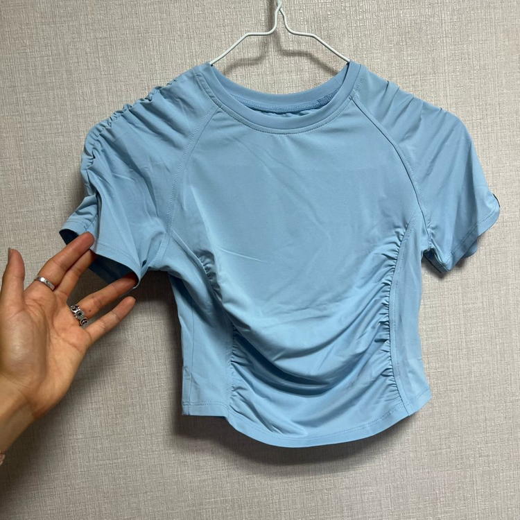 새상품 셔링탑+레깅스 세트 S--1