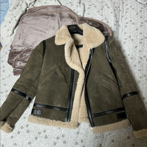 마마가리 무스탕 48 이미지