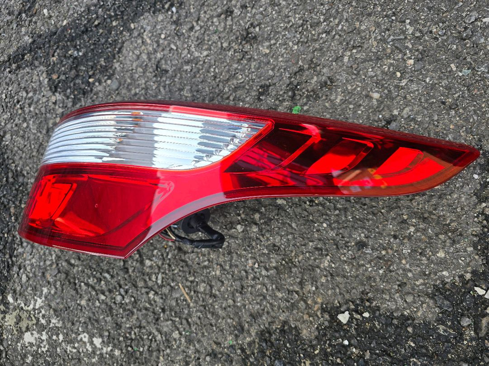 뉴sm5 L43 조수석 후미등 이미지