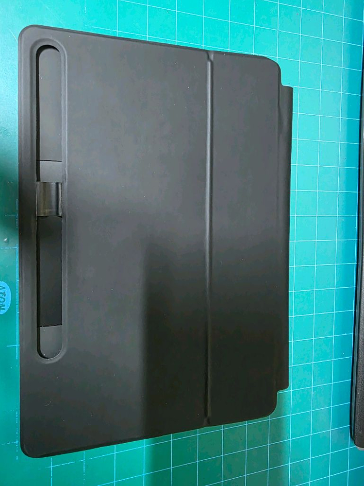 구조독 갤럭시탭s8/s9용 a1916 매직키보드팝니다.--1