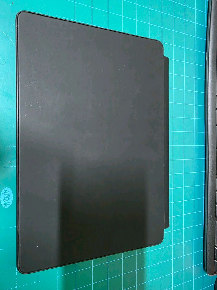 구조독 갤럭시탭s8/s9용 a1916 매직키보드팝니다.--2