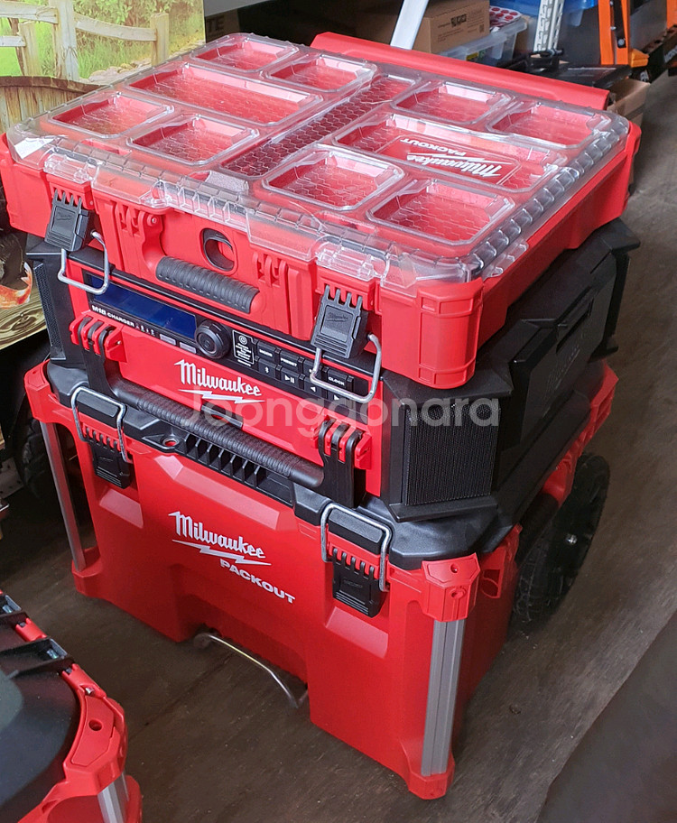 밀워키 팩아웃 공구함 세트 6종--2