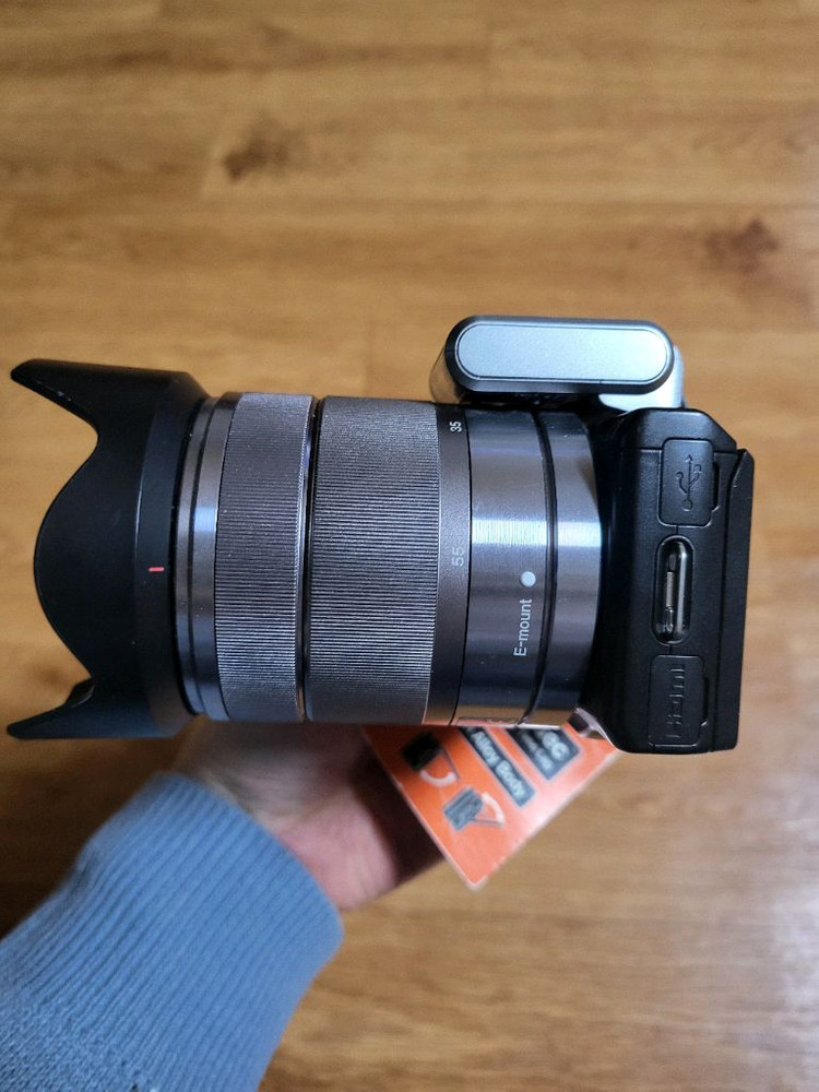 소니 미러리스 카메라 알파 nex-5n 이미지