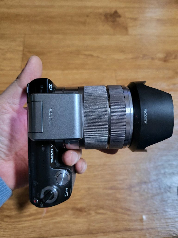 소니 미러리스 카메라 알파 nex-5n 이미지
