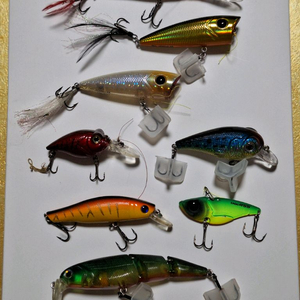 낚시용품 스푼 미노우 등 8개 일괄