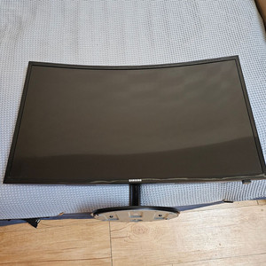 삼성 모니터 [LC32F39MFUKXKR] [직거래] 부산 해운대 택배 안되요