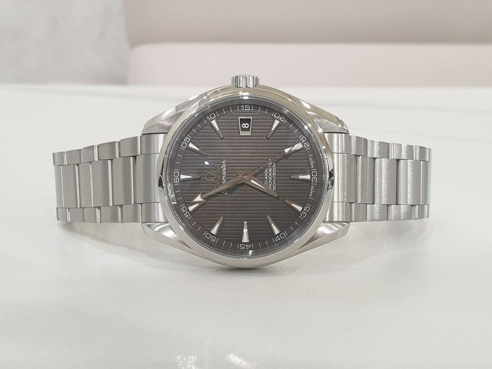 오메가 아쿠아테라 그레이다이얼 오토 이미지