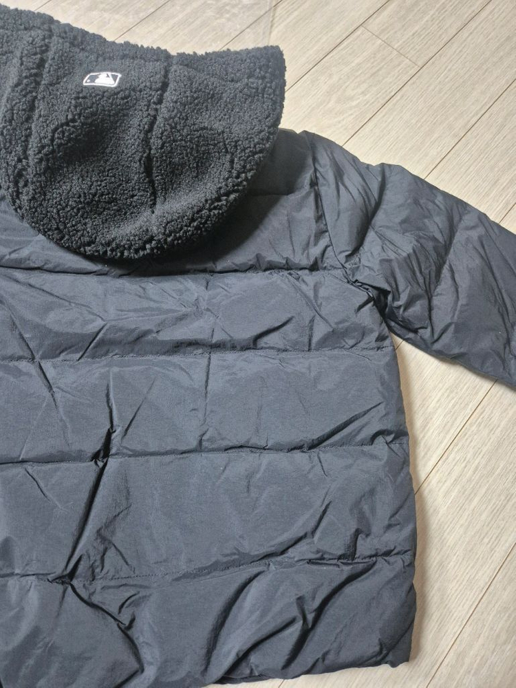 쿨거래시 7만9택포! [정가 149,000원] 미착용 새제품 엠엘비 키즈 경량 덕패딩 블랙 사이즈 130 남아여아--3