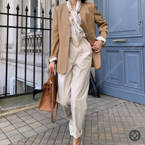 엘보른 ELBORN 클래식 면바지 36사이즈 (카멜/에크루 색상 )