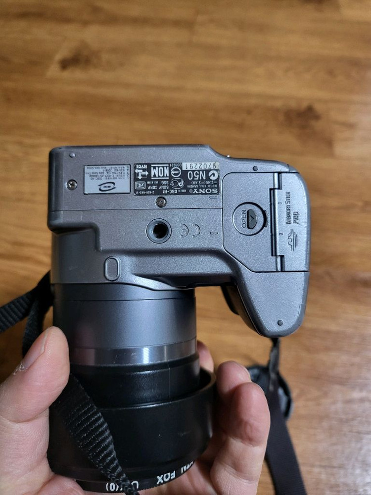 소니 사이버샷 dsc-h1 디지털카메라 이미지