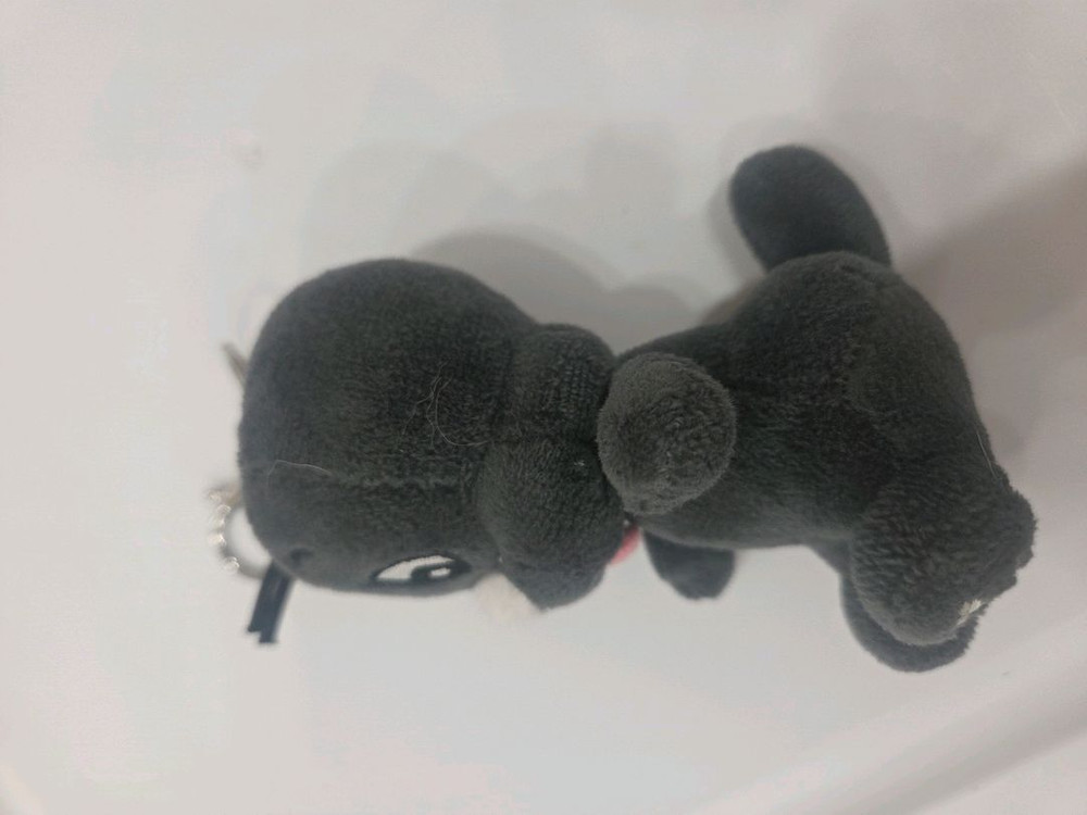 둘리 x 다크룸스튜디오 차콜색 키링--1