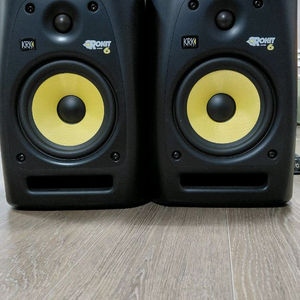 KRK Rokit6 rpg2 모니터 스피커 입니다 이미지