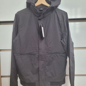 새상품)아이더 남성 초경량 여름 바람막이 M,L 이미지