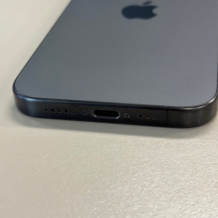 *52만* 아이폰15프로 블랙티타늄 256용량 배터리88% 미파손 무잔상 동일기종대비 가성비 꿀매물 판매합니다--4