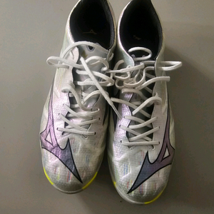 미즈노 알파2 엘리트 풋살화 275