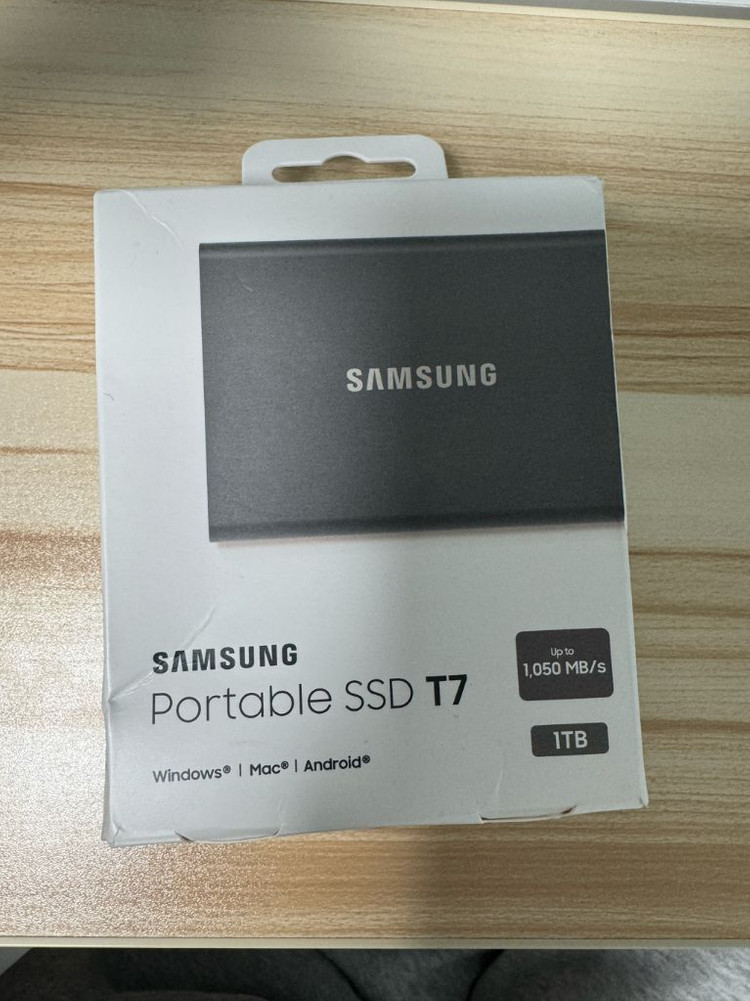 SSD T7 1TB 외장하드--5
