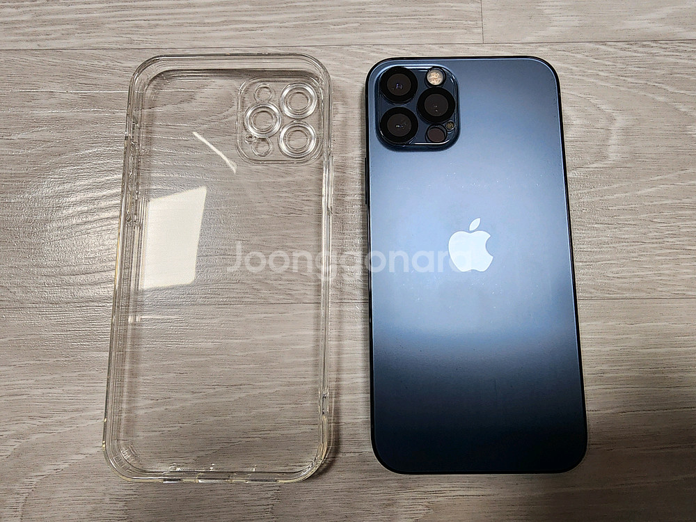 아이폰12프로 256G 배터리성능치78%팝니다.--5