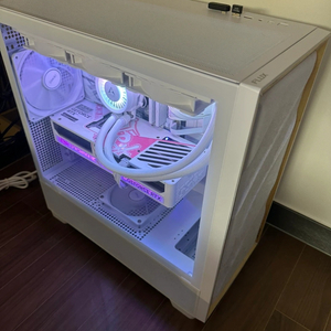 9800x3d 5070ti 64g 2TB 본체