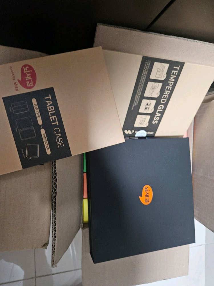 뇌새김 더위크 태블릿+교재 세트 미개봉--1