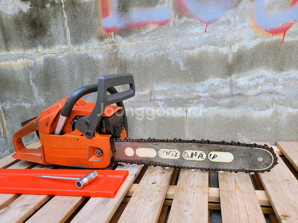 허스크바나 246XP 엔진톱--2