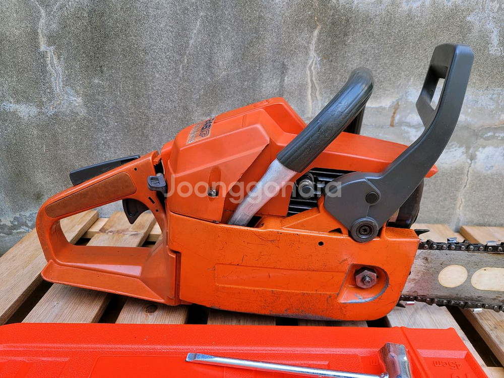 허스크바나 246XP 엔진톱--3