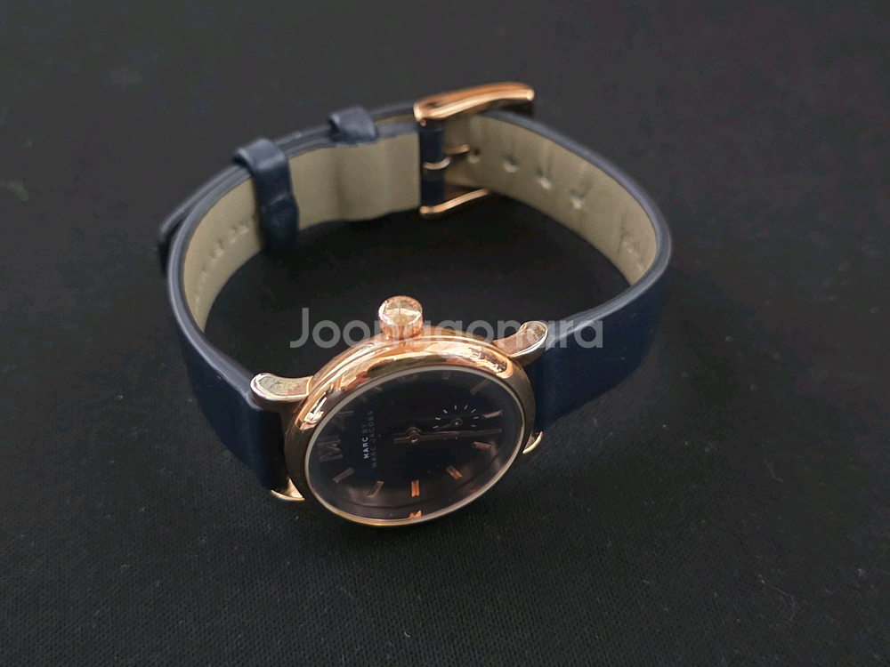 마크 제이콥스 여성시계--3