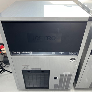 카페제빙기 아이스트로 100kg 공냉식 업소용 커피 식당