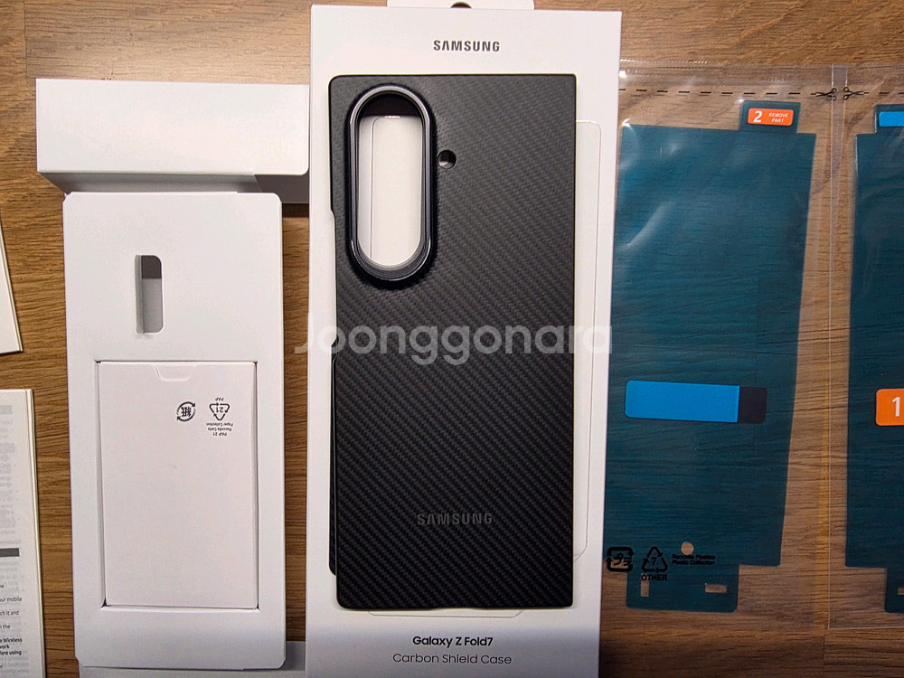 갤럭시 Z 폴드7 카본 쉴드 케이스 (블랙) | EF-XF966SBEGKR 정품 풀박스 당일발송--1