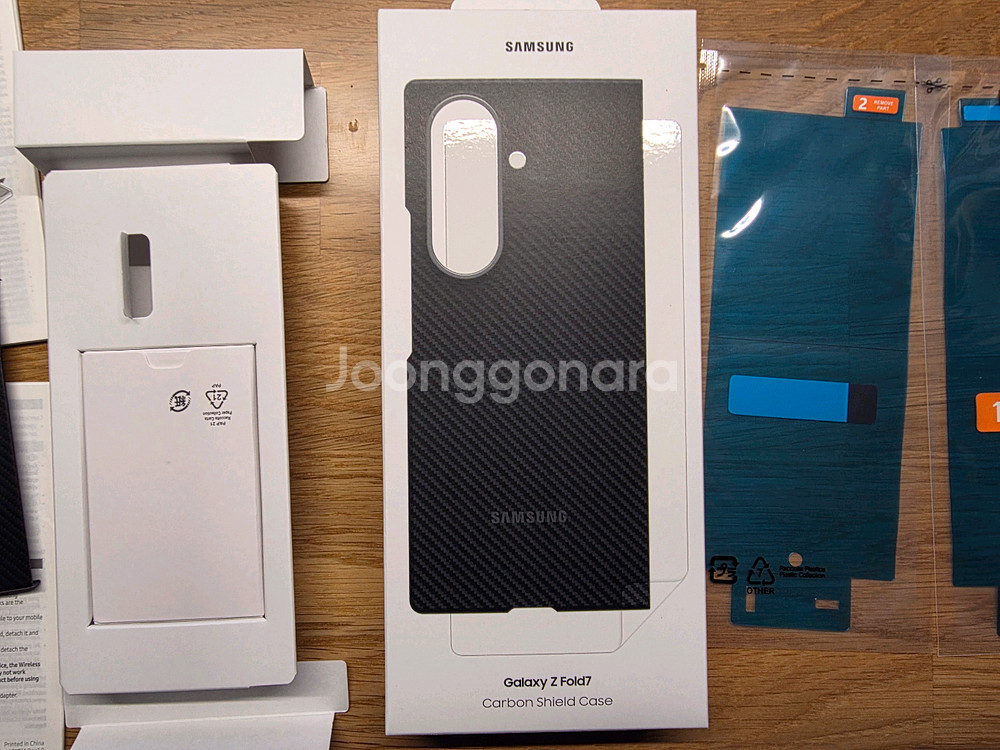 갤럭시 Z 폴드7 카본 쉴드 케이스 (블랙) | EF-XF966SBEGKR 정품 풀박스 당일발송--5