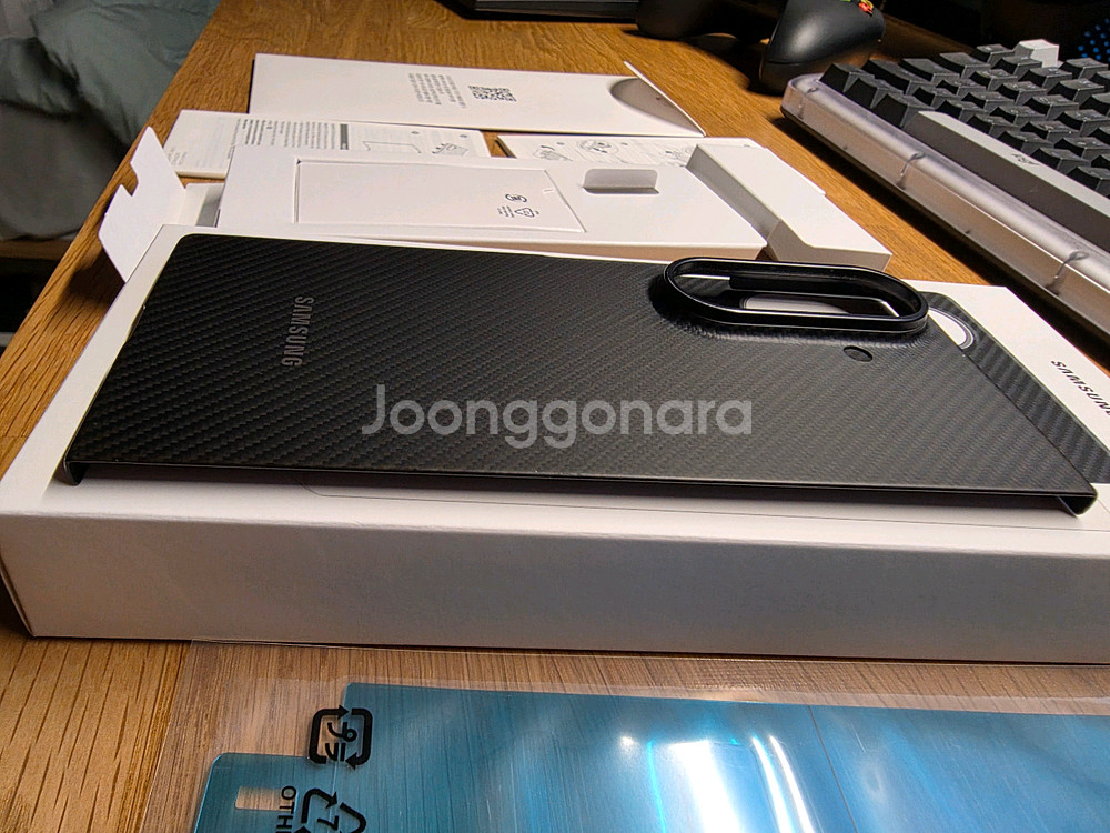 갤럭시 Z 폴드7 카본 쉴드 케이스 (블랙) | EF-XF966SBEGKR 정품 풀박스 당일발송--9