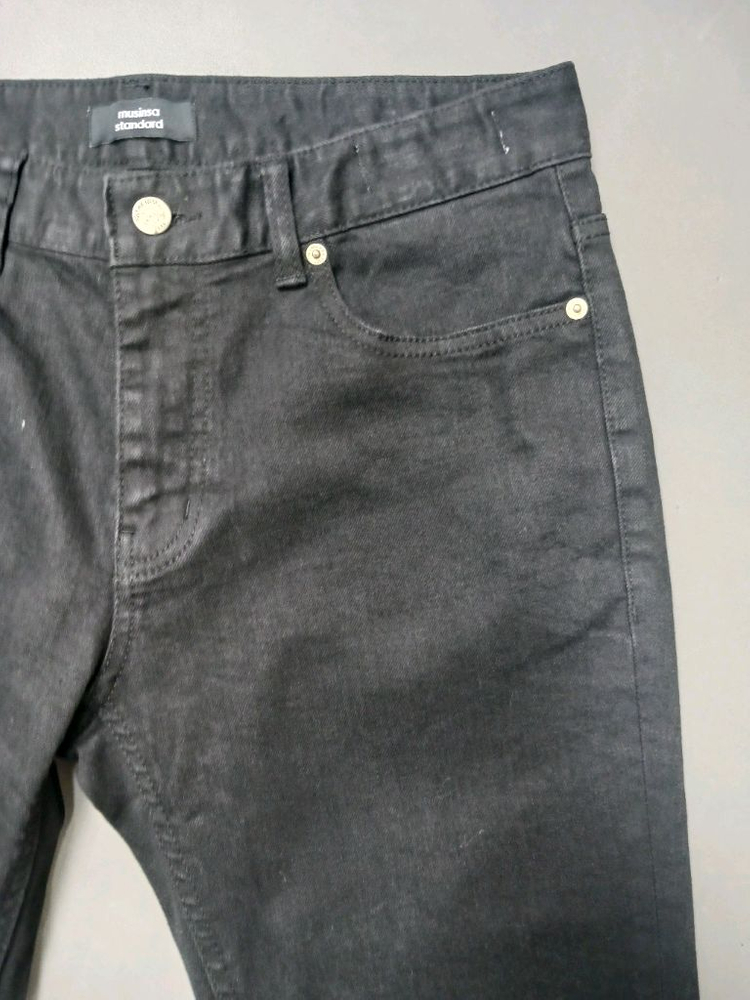 새제품 [30] 무신사 스탠다드 x 페이탈리즘 쿠라보원단 블랙 크롭진 이미지