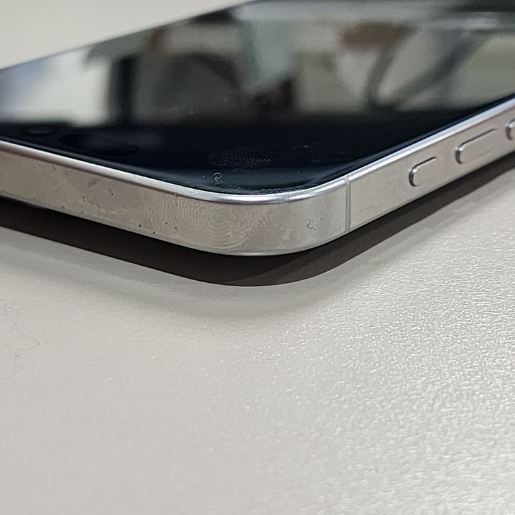 *128만원* 아이폰 16프로맥스 512GB 액정무기스 상태좋은폰 판매합니다--8